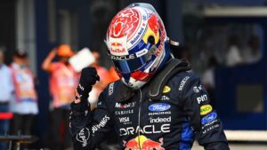 Max Verstappen firar efter Bahrains Grand Prix 2026