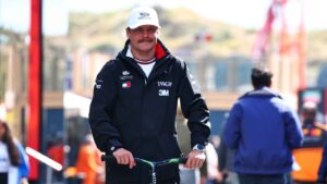 Valtteri Bottas i Cadillac-kläder under Nederländernas Grand Prix i Zandvoort 2026